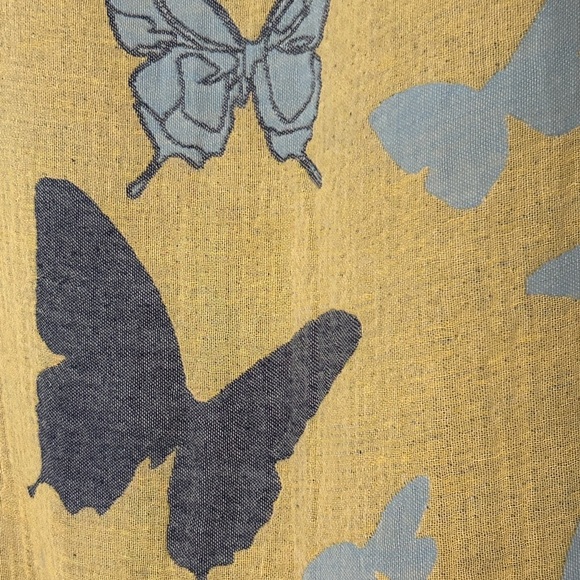 Butterfly Patterned Tapestry Privacy Curtain Blanket Towel Blues + Yellows NEW! - Picture 16 of 16